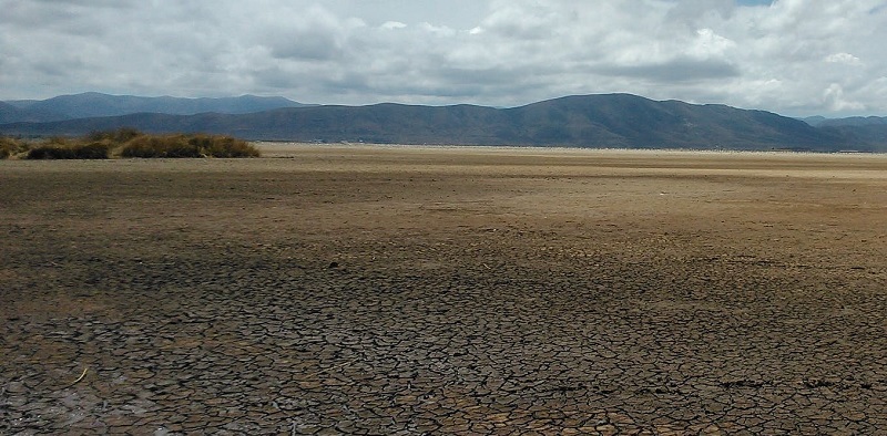 O segundo maior lago da Bolívia se transformou em um deserto - 1