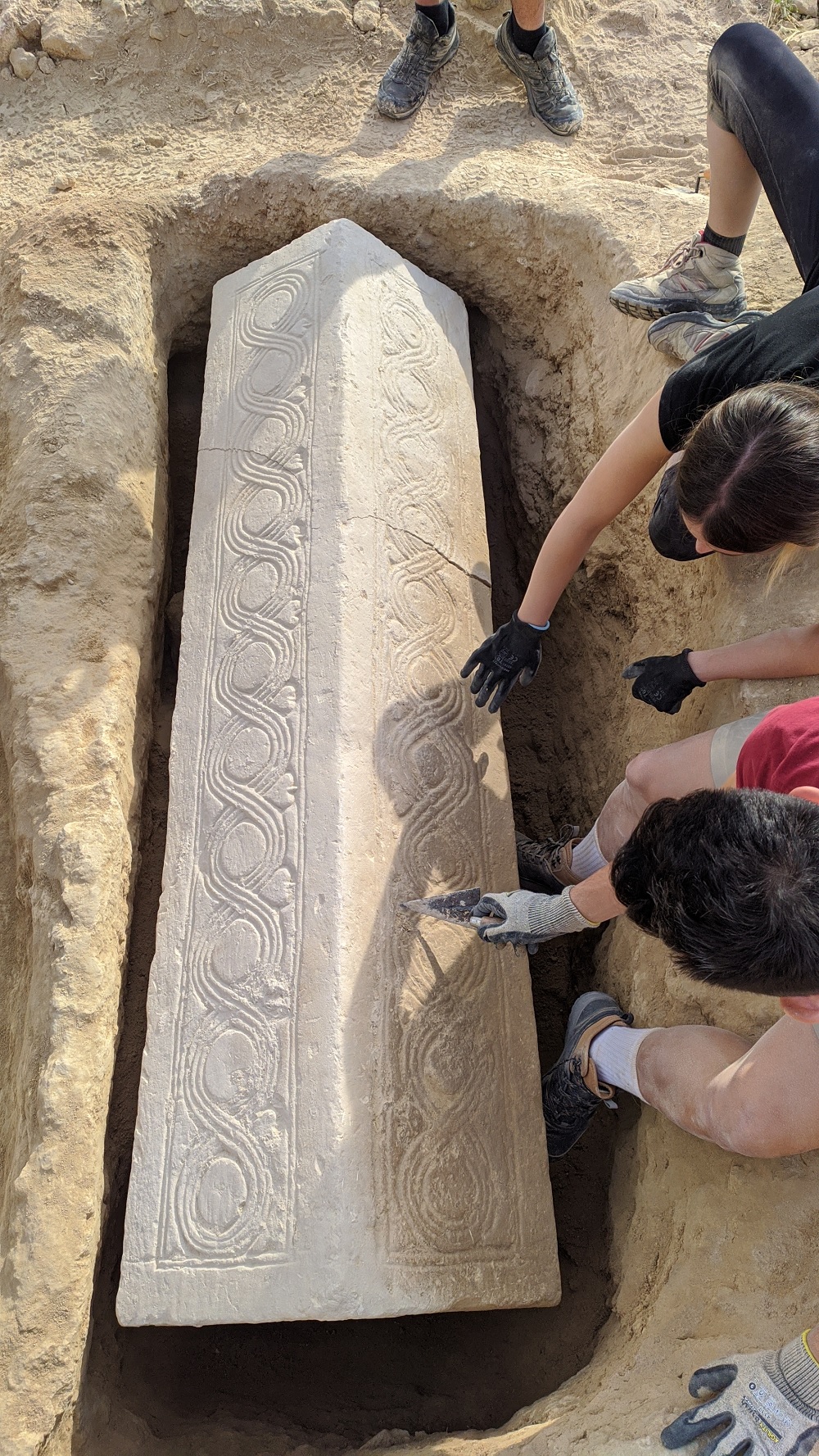 Sarcófago espetacular de 1500 anos é encontrado em vila romana na Espanha - 1
