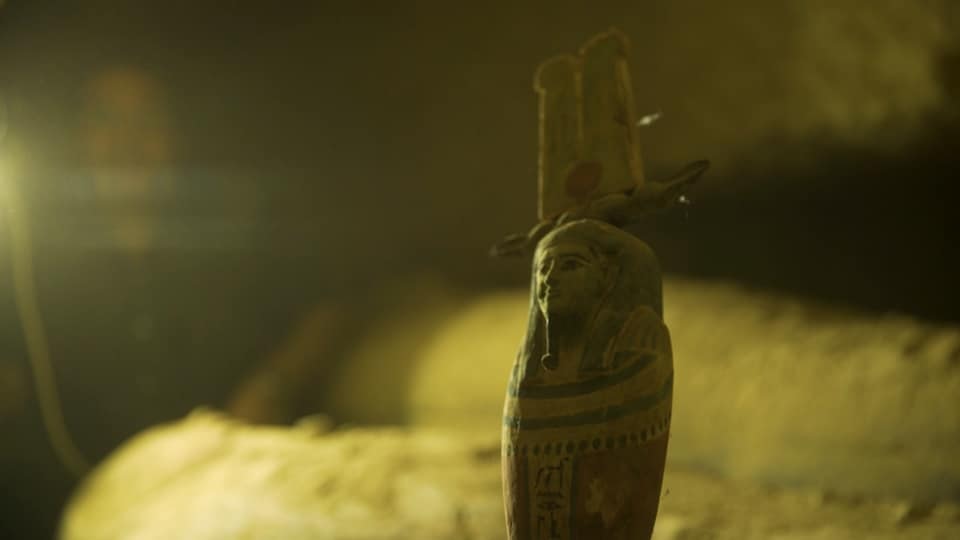 Egito anuncia rara descoberta de 13 sarcófagos de 2500 anos lacrados e bem preservados - 3