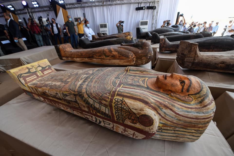 Maldição da múmia? Sarcófago de 2500 anos é aberto no Egito - 1